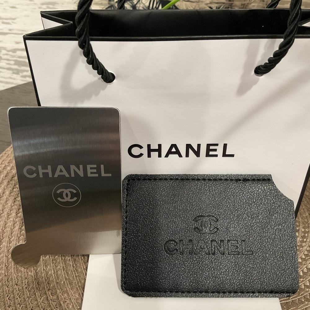 Textured Black Card Case with Mirror